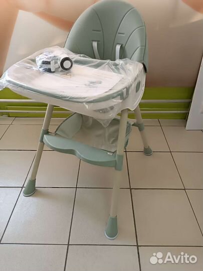 Стульчик для кормления luxmom