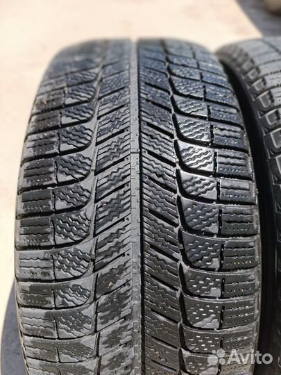 Michelin X-Ice 3 245/50 R18 104H