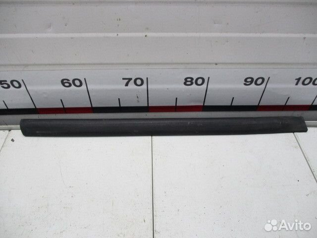 Уплотнитель двери Toyota RAV 4 3 (CA30)