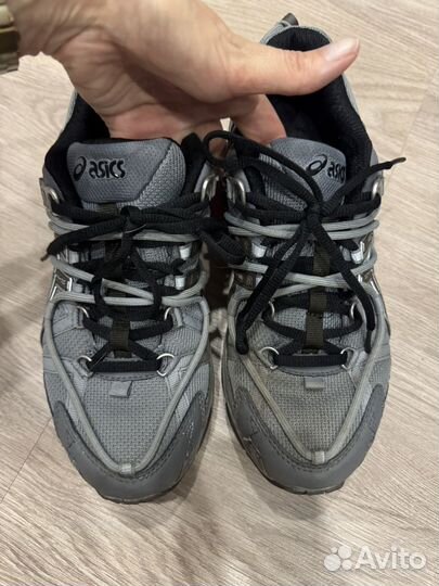 Кроссовки женские 38,5-39