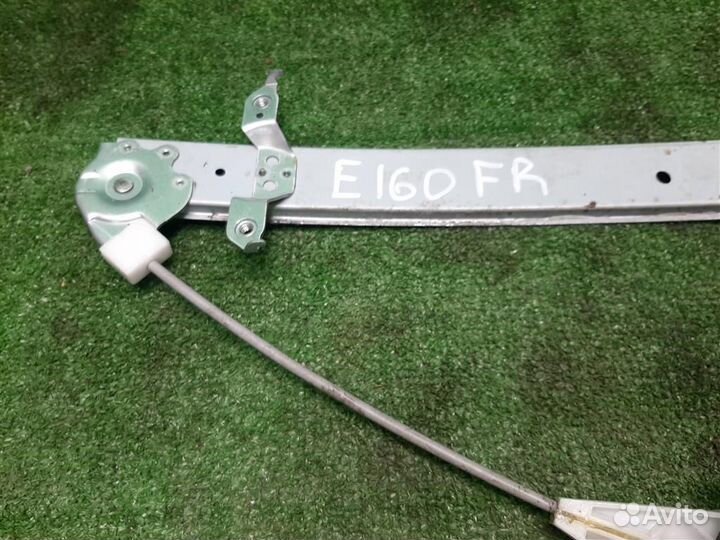 Стеклоподъемник передний правый Subaru Legacy/ Ou