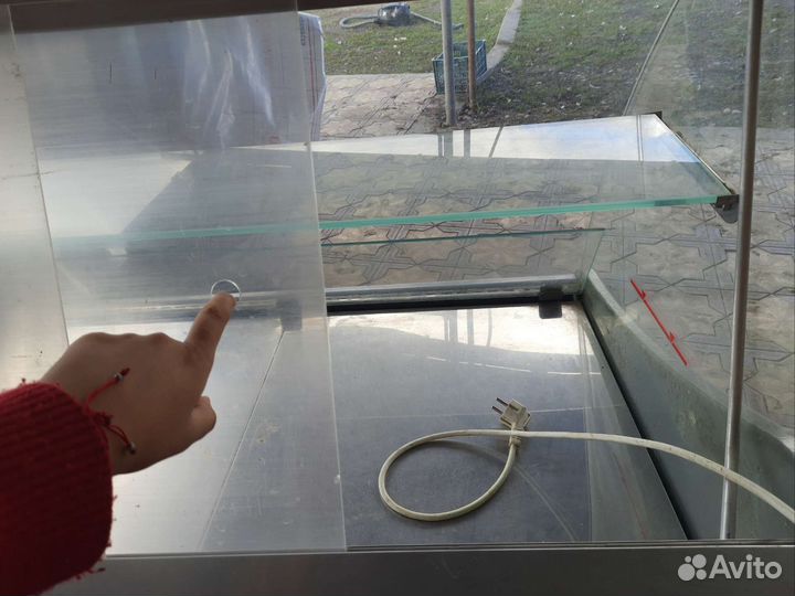 Холодильник витрина бу