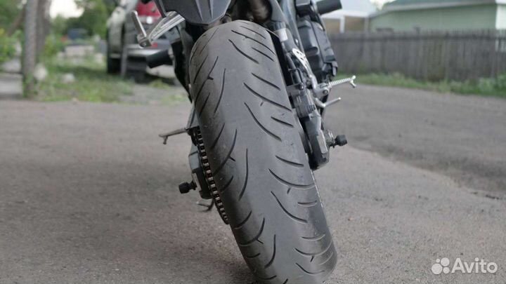 Yamaha R1