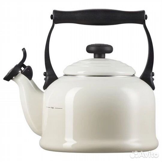 Чайник Le creuset белый 2.1 литра