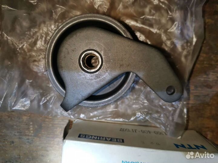 Натяжной подшипник