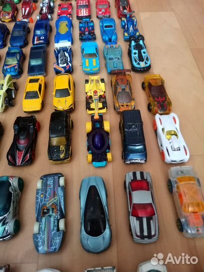 Машинки хот вилс hot wheels