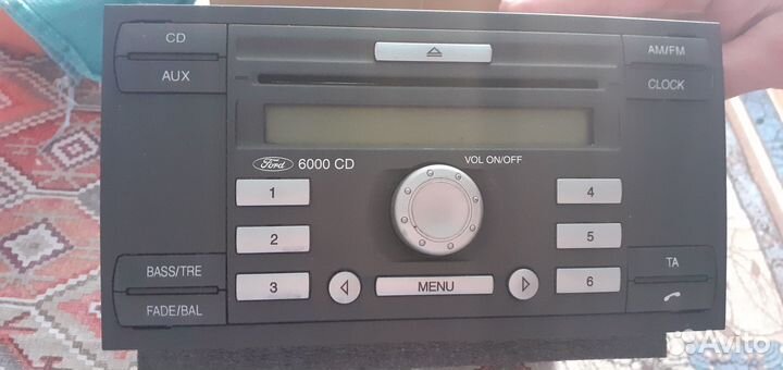 Штатная магнитола CD6000