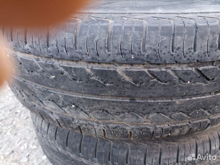 Hankook Optimo K406 21.5/65 R32