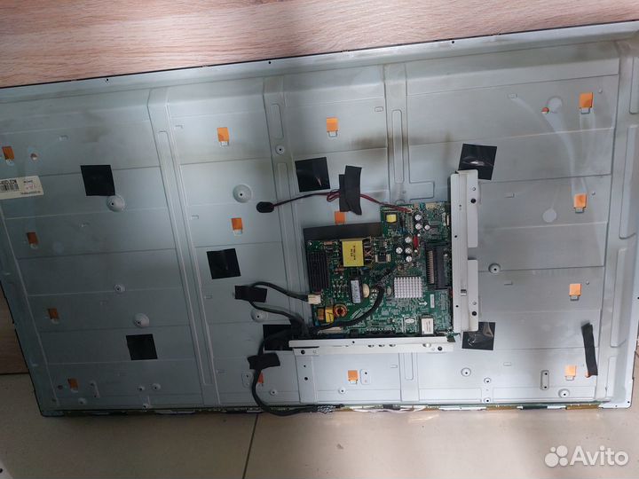 Телевизор Dexp F40B7000E (Разбор)(По запчастям)
