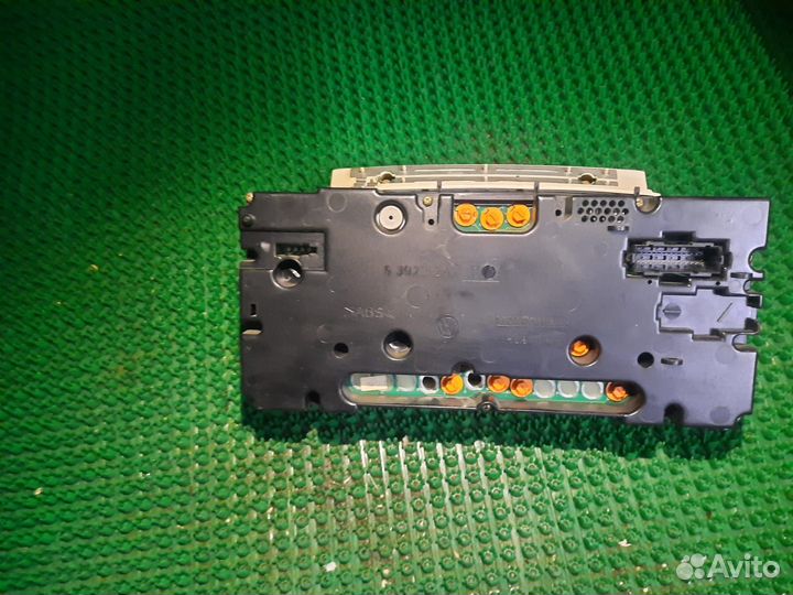 Панель приборов Volkswagen golf 3