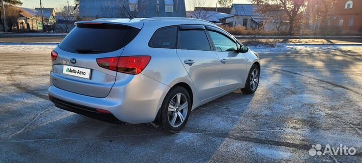 Kia Ceed 1.6 AT, 2013, 175 000 км
