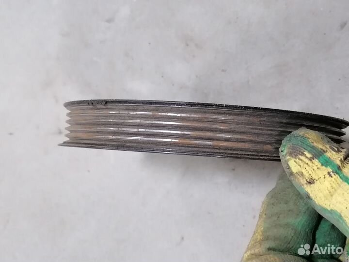 Шкив помпы гура Mitsubishi Colt 4A90 1.3 2002-2012