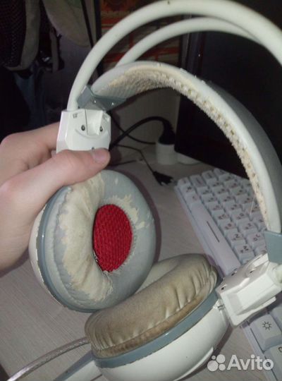 Игровые наушники