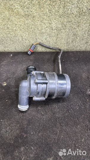 Помпа печки Land Rover Range Rover Vogue 3 L322