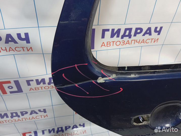 Дверь задняя правая Volkswagen Golf (Mk4) 1J6833056F