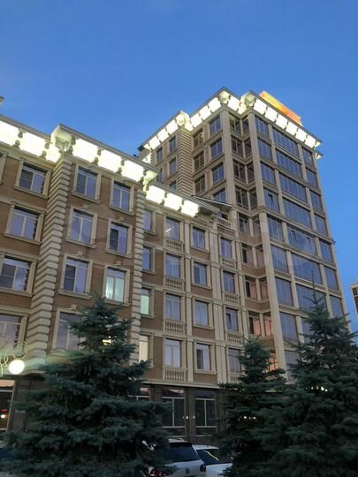 3-к. квартира, 147 м², 9/10 эт.