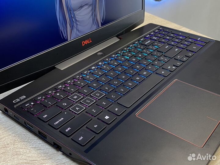 Игровой ноутбук dell G3 с подстветкой