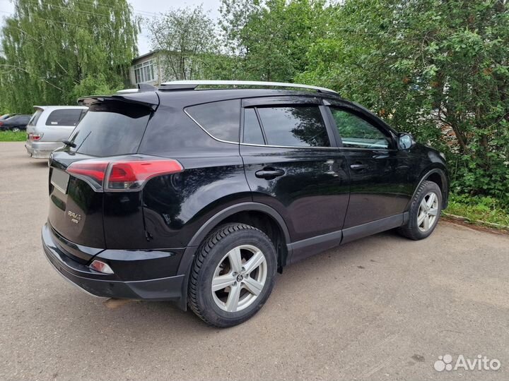 Toyota RAV4 2.2 AT, 2018, 198 000 км