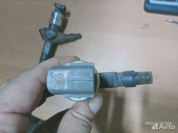 Форсунки топливные Nissan Pathfinder 2.5 diesel