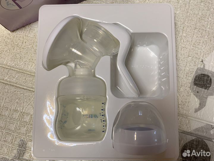 Молокоотсос Avent ручной+ лактационные вкладыши
