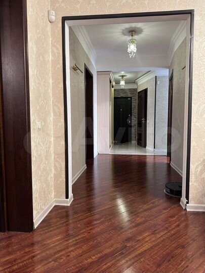 4-к. квартира, 85 м², 5/5 эт.