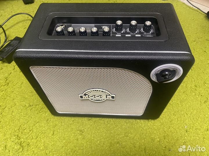 Гитарный комбоусилитель Mooer Hornet DH01 15 watt
