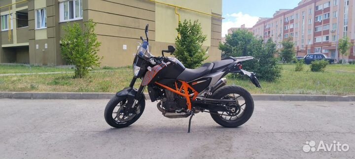 KTM duke 690