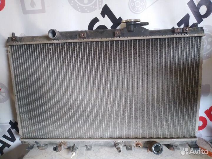 Радиатор охлаждения (основной) Honda Cr-V 2 2.0 I