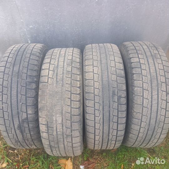 Hankook Winter I'Cept Evo 215/65 R16 98Q