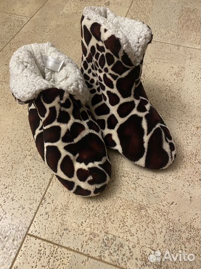 Домашняя обувь, тапочки, пинетки, носки