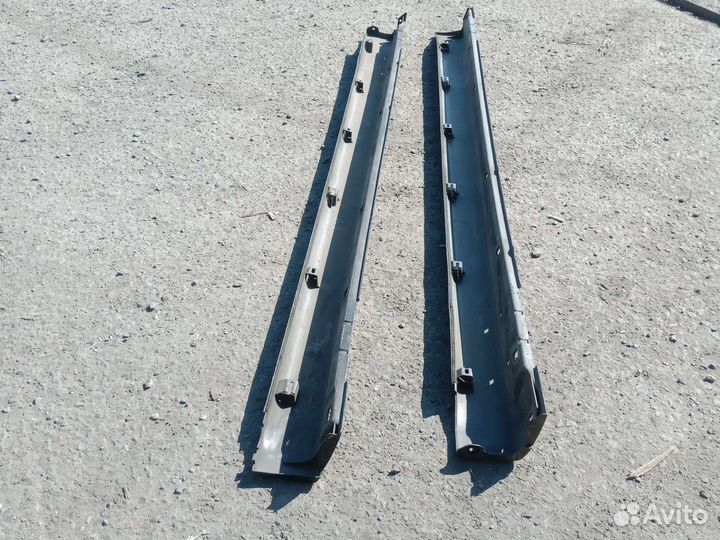 Накладки на пороги