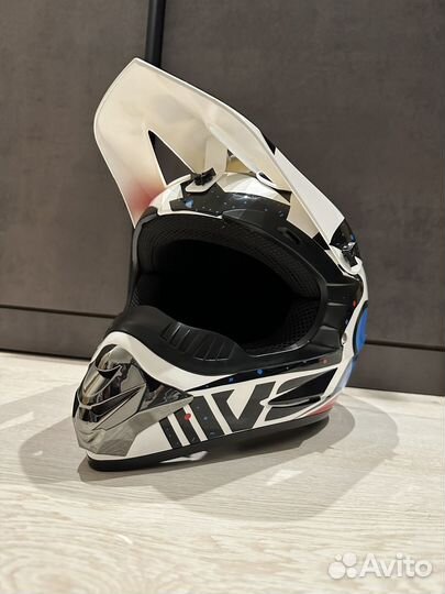 Кроссовый шлем fox