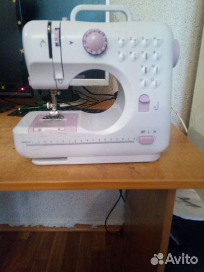 Швейная машина Vlastti FRJ-001 мини, торг уместен
