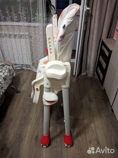 Стул для кормления