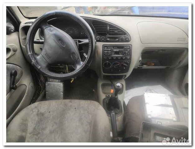 Ford Fiesta хэтчбек 1999 года выпуска (разбор)
