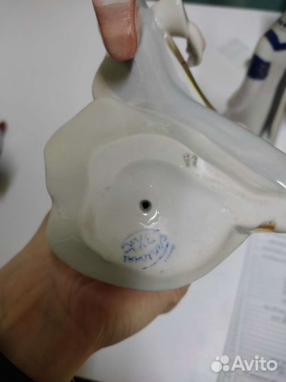 Фарфоровые статуэтки. Плясуны