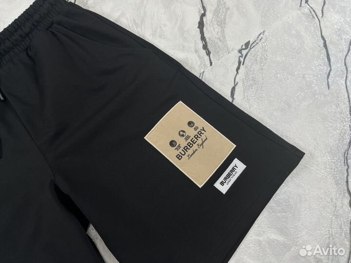 Шорты Burberry