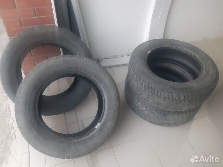 Gislaved NordFrost 100 225/65 R17