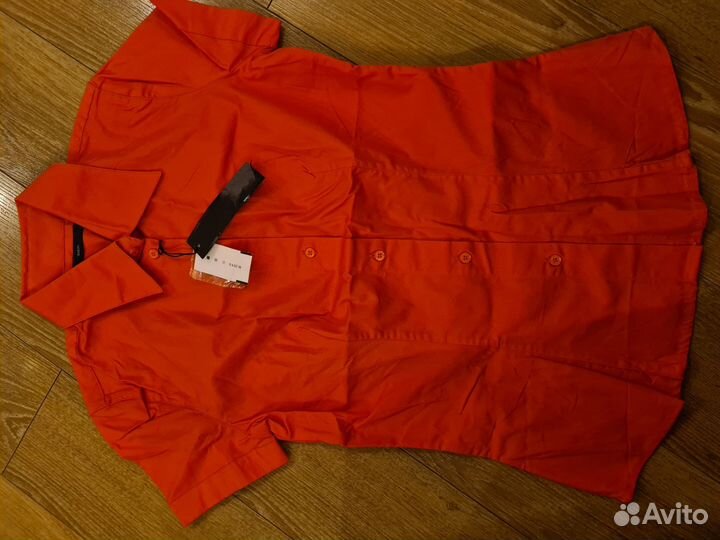 Рубашка нов.р.XS. Sasch