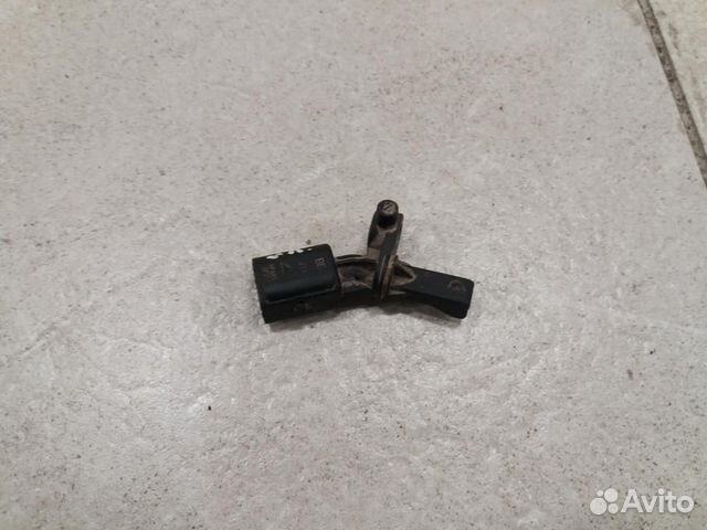 Датчик ABS задний левый Volkswagen Polo Sedan 6C1