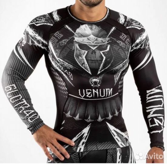 Рашгард тайтсы шорты 3 в 1 комплект