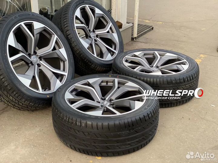 Колеса R22 Audi Q8 Q7 E-tron