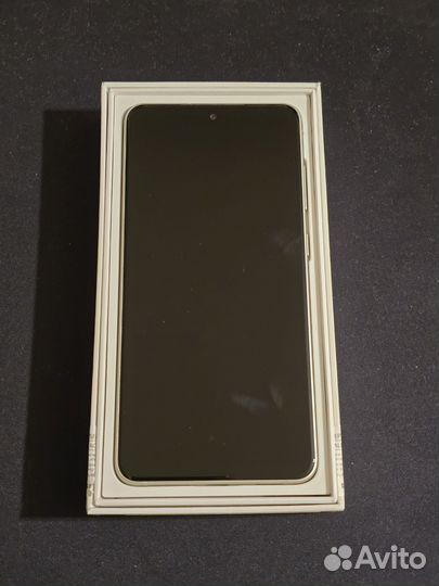 Samsung Galaxy S21 FE 5G, 8/256 ГБ