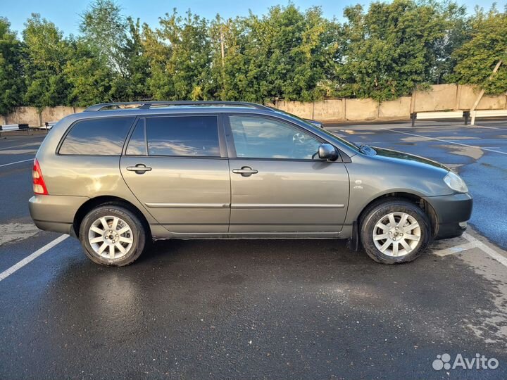 Toyota Corolla 2.0 МТ, 2003, 233 000 км