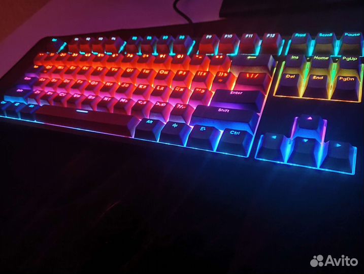 Игровая клавиатура с подсветкой Red square