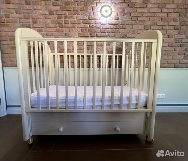 Детская кровать Nuovita Grano Swing