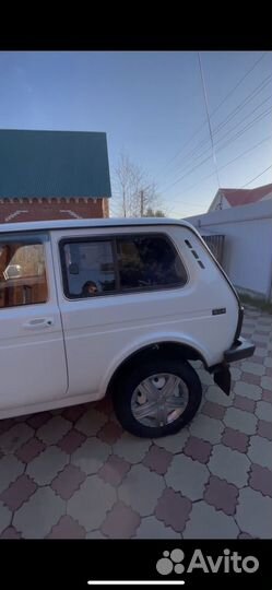 LADA 4x4 (Нива) 1.6 МТ, 2011, 94 000 км