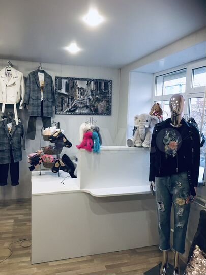 Торговая площадь, 52 м²