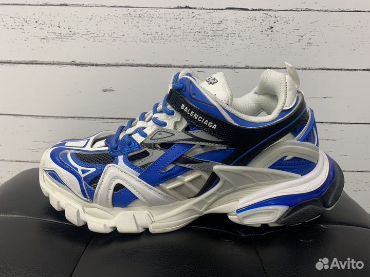 Balenciaga track 2