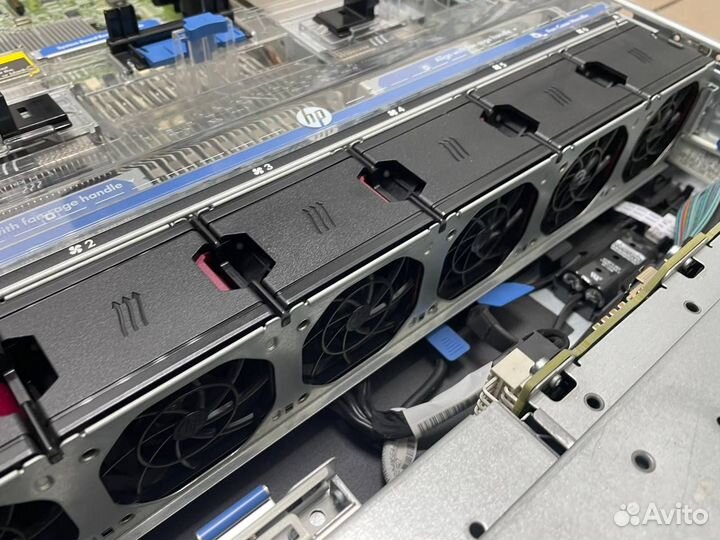 Сервер HP Proliant DL380p Gen8
